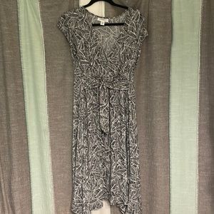 Black and white maternity dress